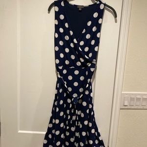 Polka-dot blue dress